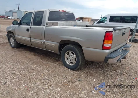 2000 Chevrolet Silverado 1500 Ls from USA, damaged, VIN 2GCEC19T2Y1398702